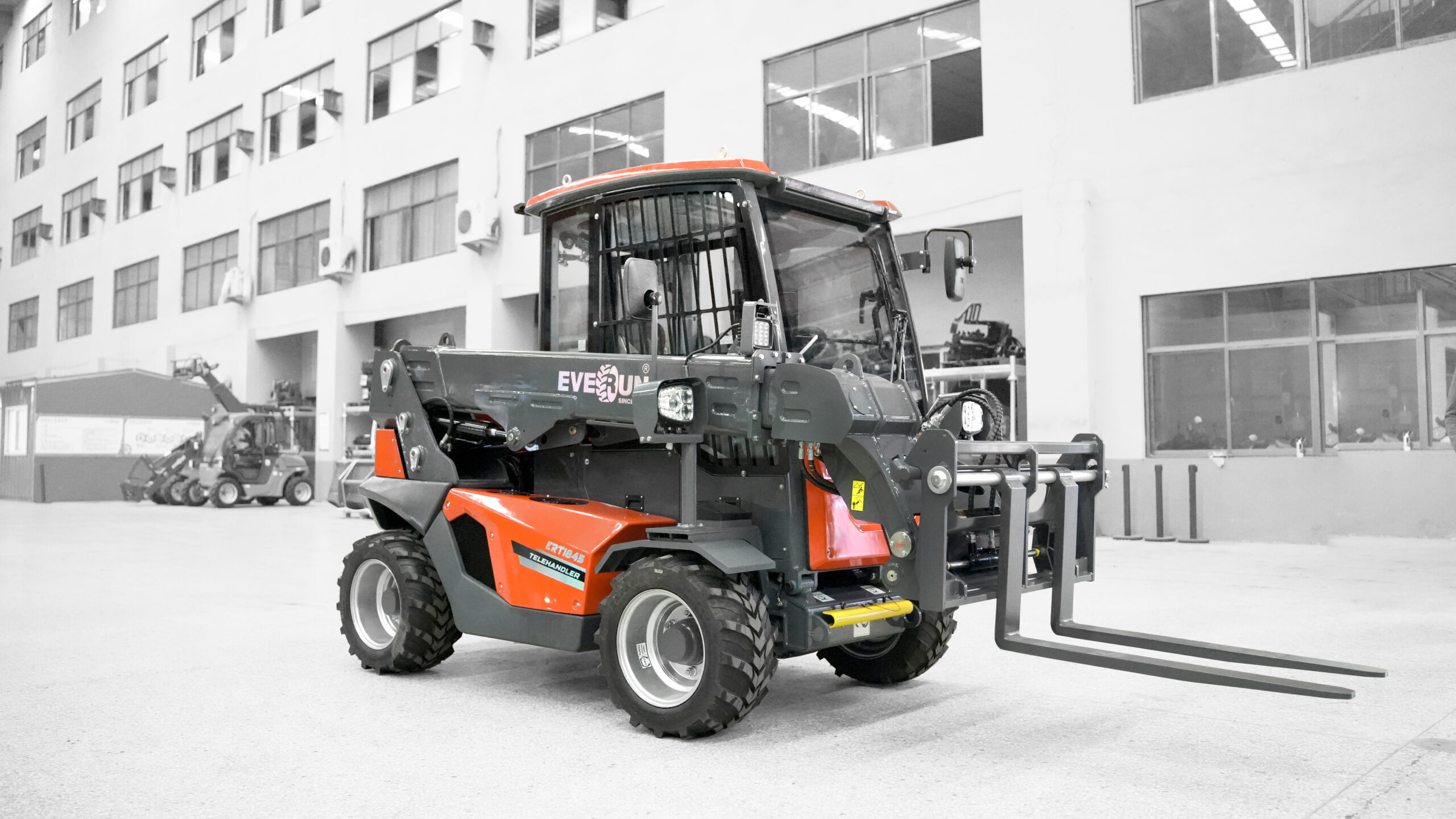 Everun ERT1845 Telehandler – 1.8 t Compact Telescopic Handler for Cyprus & Europe - Image 5